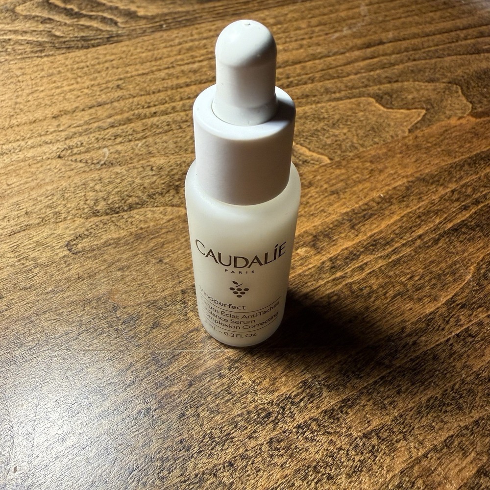 CAUDALIE VINOPERFECT RADIANCE SERUM COMPLEXION CORRECTING DROP 10ML/0.3OZ